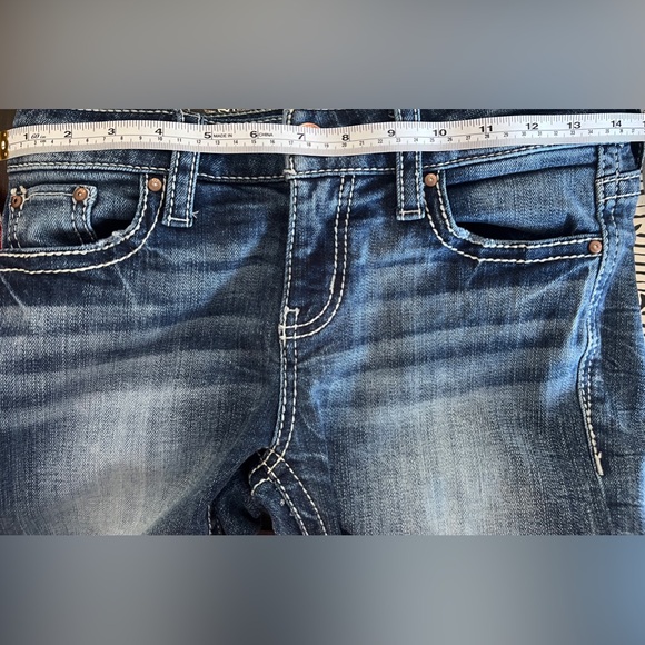 DAYTRIP VIRGO BUCKLE Distressed + Faded  Denim Crop Jeans Size 24 29x24 - Picture 10 of 11